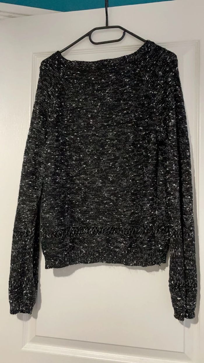 Pull noir - photo numéro 3