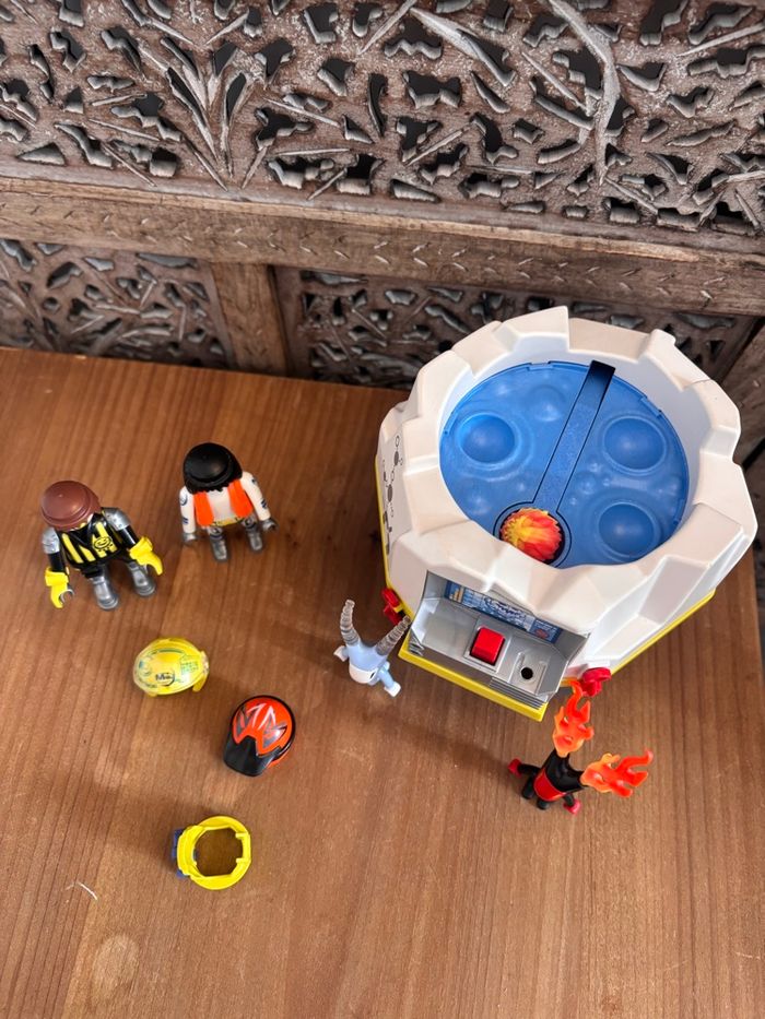 Catapulte personnages et accessoires playmobil