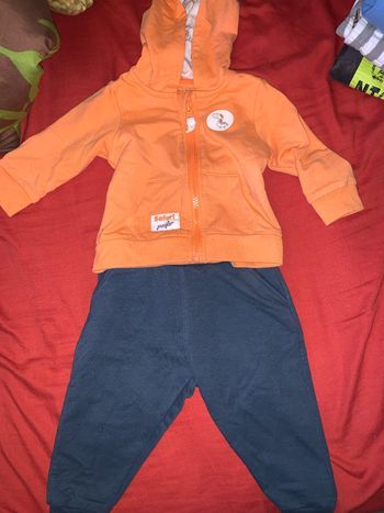 Ensemble taille 6 mois Boîte à malices