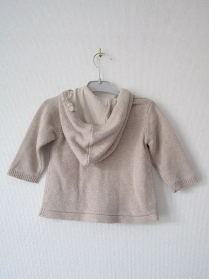 Gilet beige Obaïbi 6 mois TBE - photo numéro 4