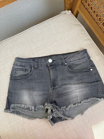 Mini short en jean gris