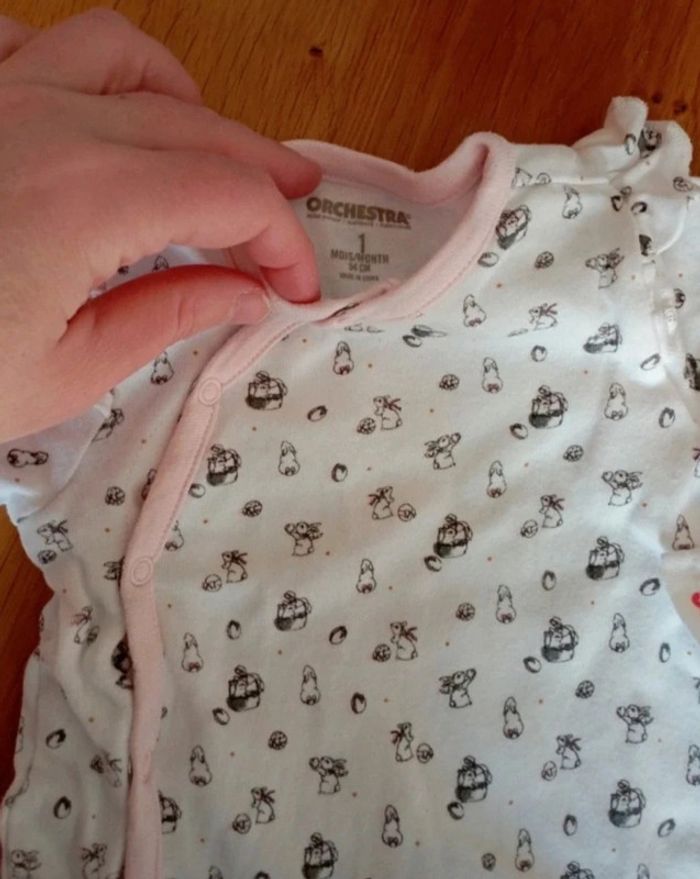 Lot de 2 pyjamas Orchestra taille 1 mois en très bon état - photo numéro 2