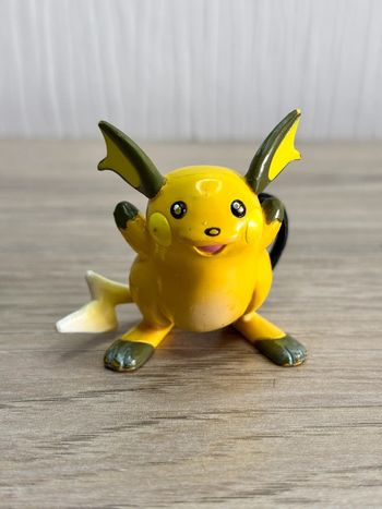 Figurine raichu Pokémon tomy vintage