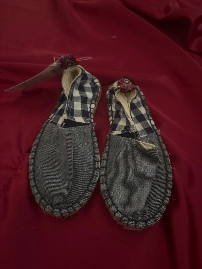 Espadrilles neuves