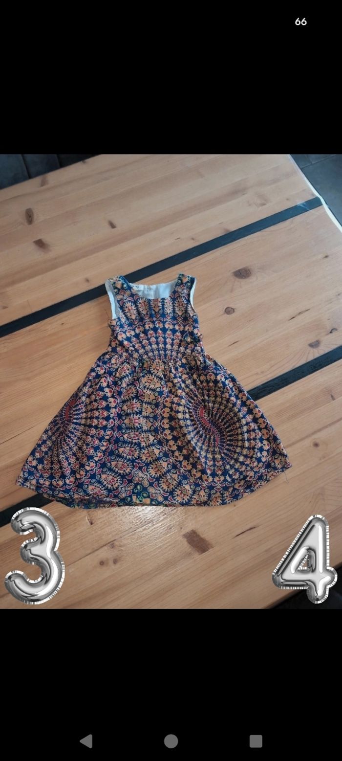 Robe 3-4 ans