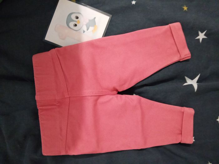 Pantalon / Jegging rose _ 1 mois - photo numéro 2