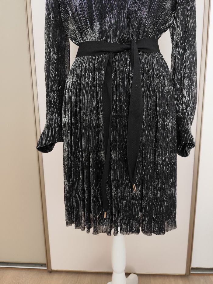 Robe de soirée Maje taille 36 noire métallisée argent - photo numéro 4