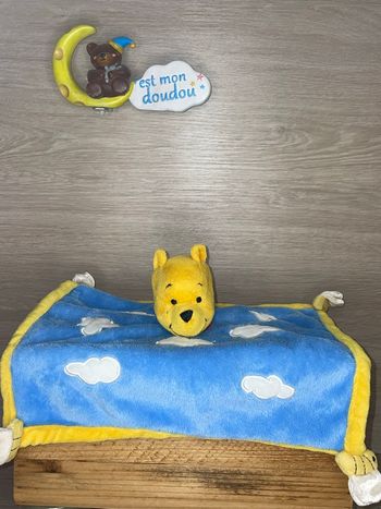 DY444 doudou ours 🐻 winnie Disney 