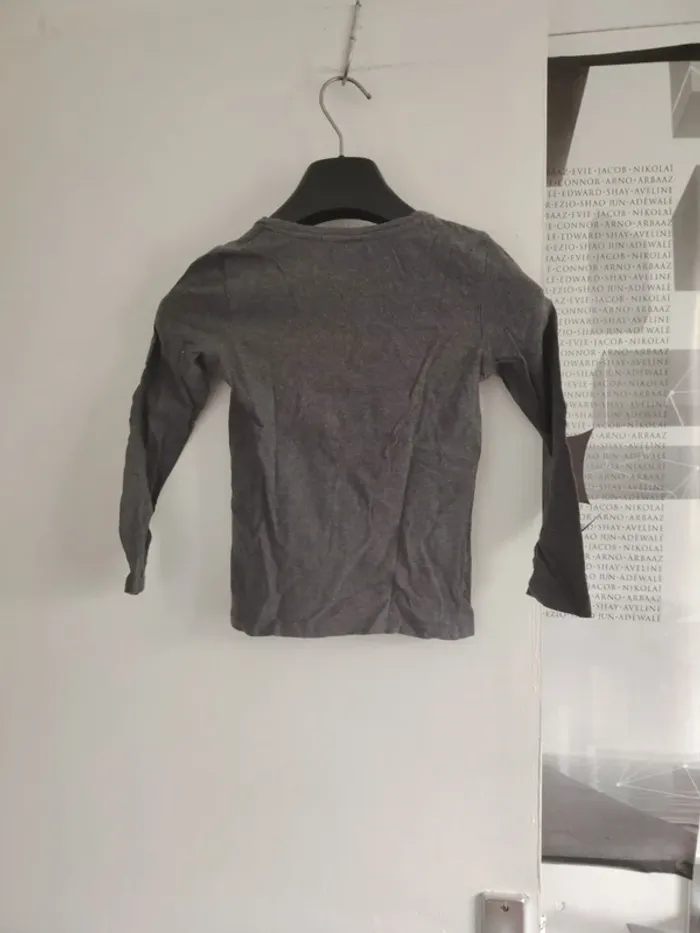 Manche longue ikks 6 ans - photo numéro 2