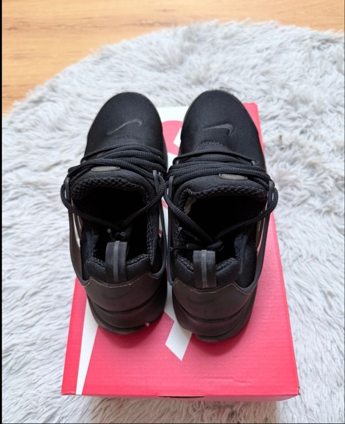 Baskets Nike Air Presto – Taille 38,5 – noir – Neuf avec étiquette - photo numéro 7