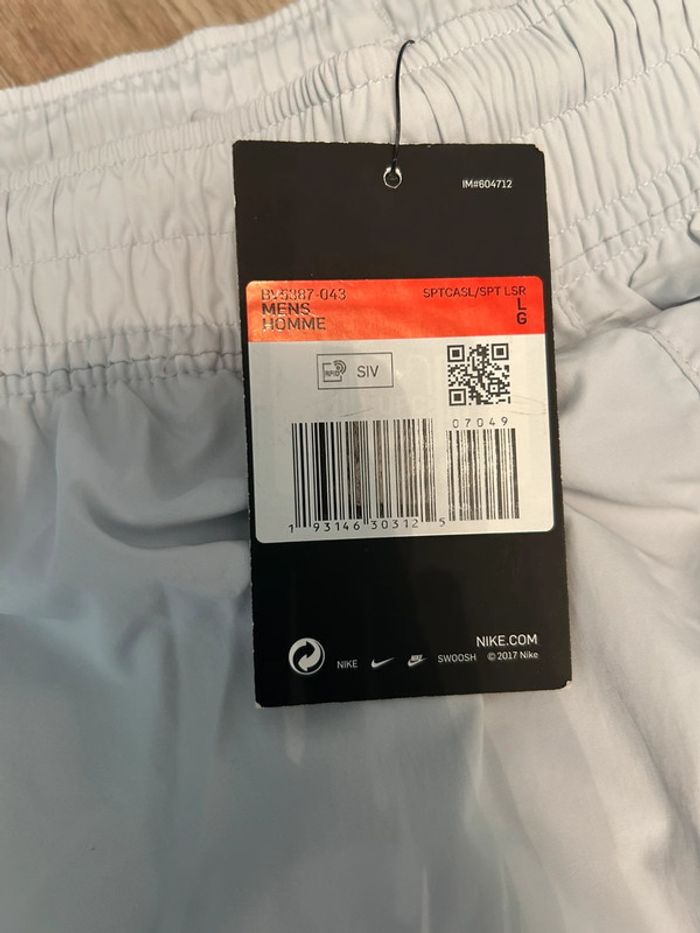 Jogging Nike neuf homme loose fit blanc et gris avec étiquette - photo numéro 7