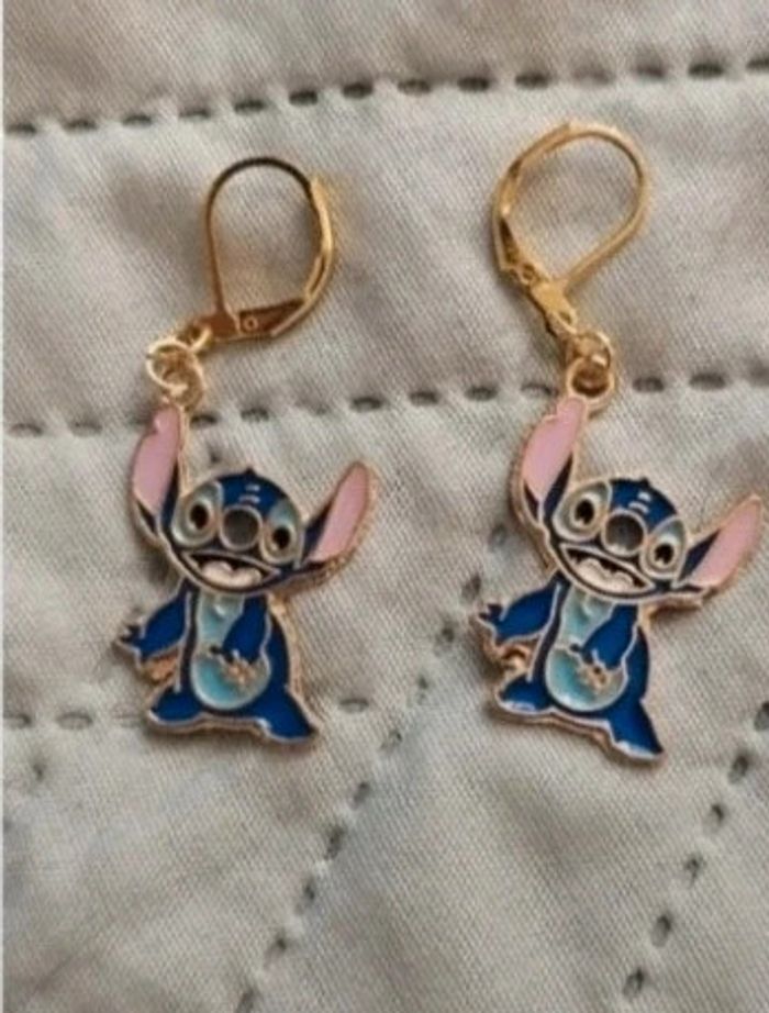 Boucles d'oreilles Stitch Disney - photo numéro 2