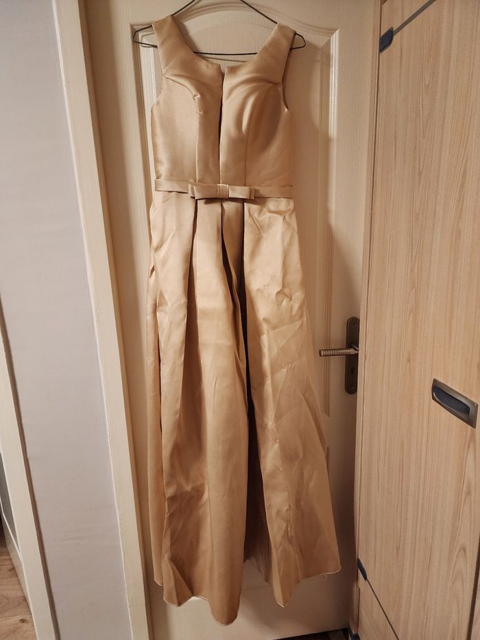 Robe de soirée beige
