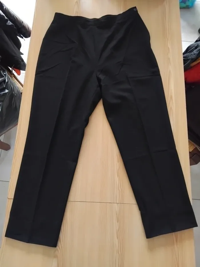 Pantalon 🔄 - photo numéro 2