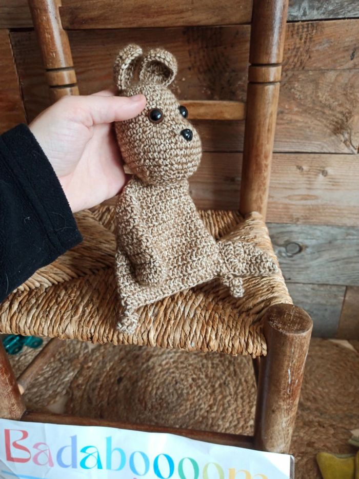 Doudou chien crochet fait main - photo numéro 3