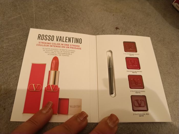 Rouge a lèvres - photo numéro 2
