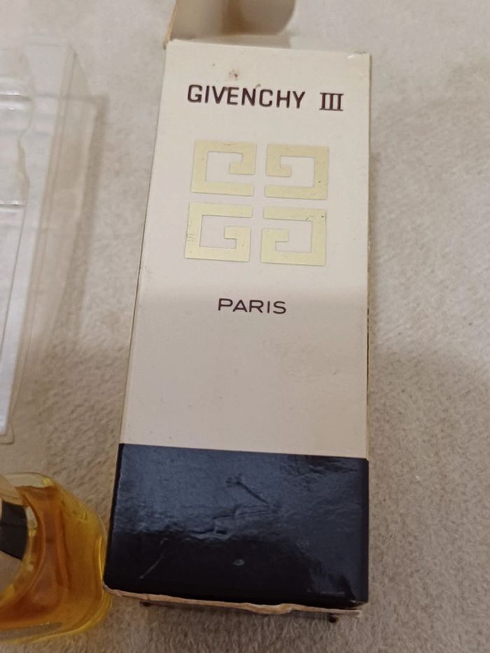 Parfum miniatures givenchy 4 ml - photo numéro 3