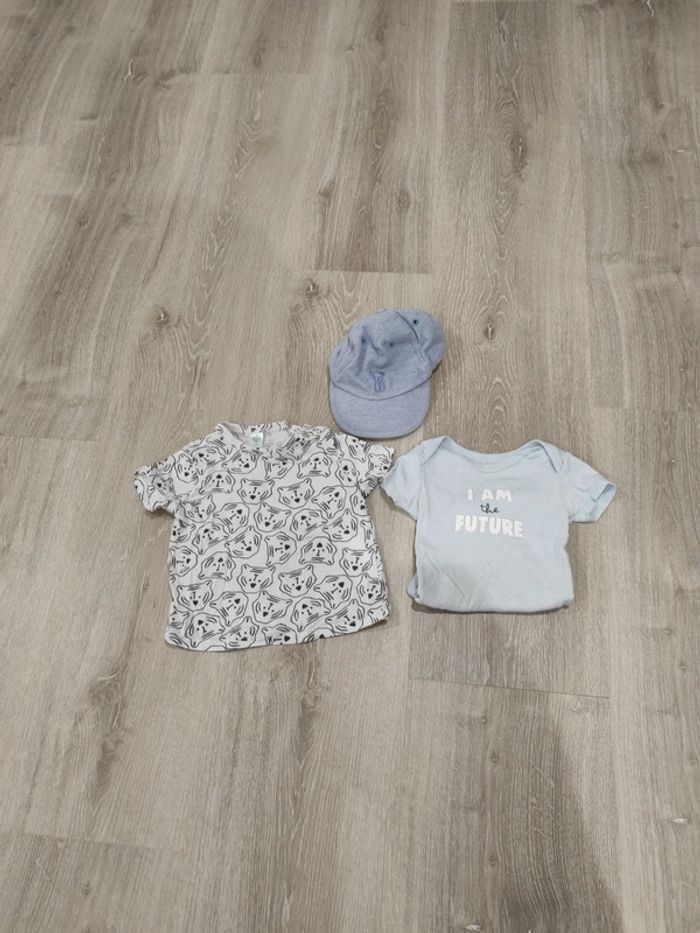 Lot de 3 articles 9 mois