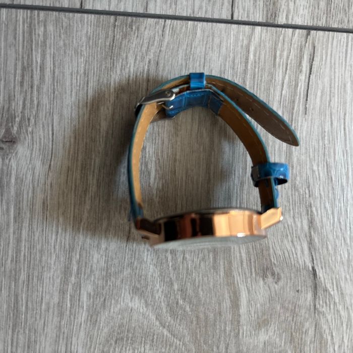 Montre - photo numéro 2