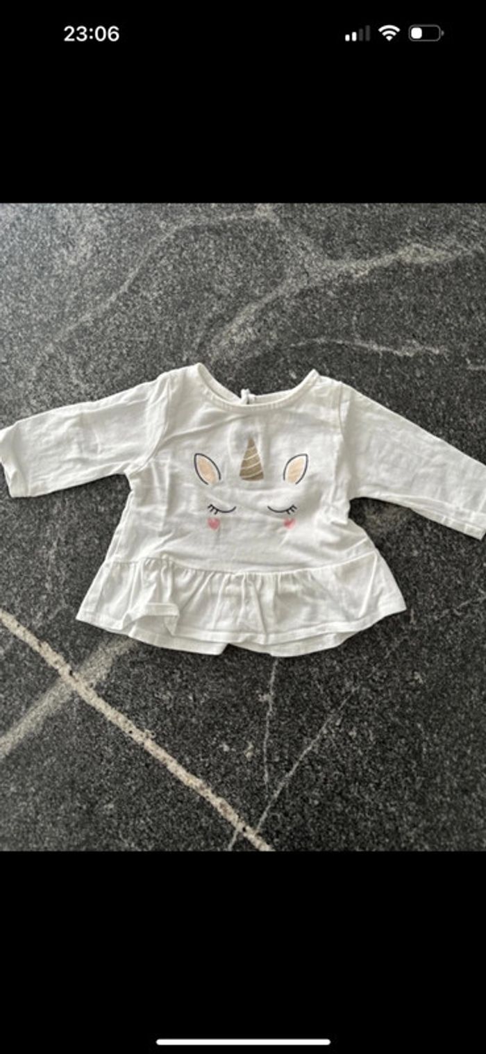 Lot de 5 tshirts manches longues filles Kiabi très bon état - photo numéro 2