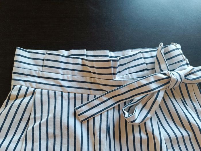 Short ZARA - Taille M - photo numéro 2