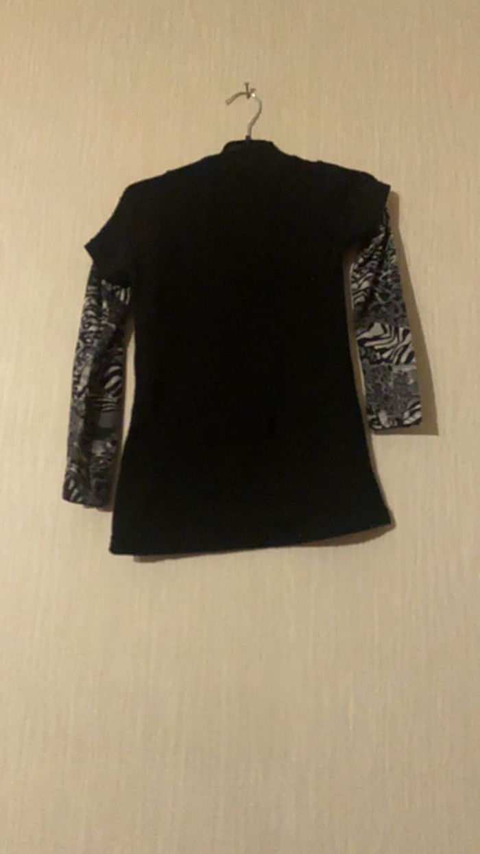 Pull Taille 8 ans - photo numéro 2