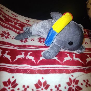 Peluche dauphin