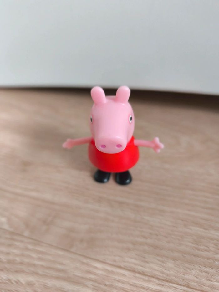 Figurine Peppa pig - photo numéro 5