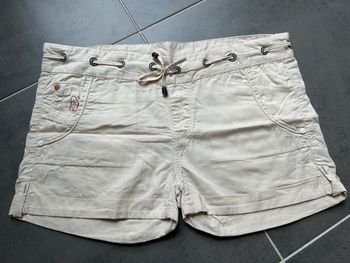 Short tissu léger couleur crème femme taille 37 G-star