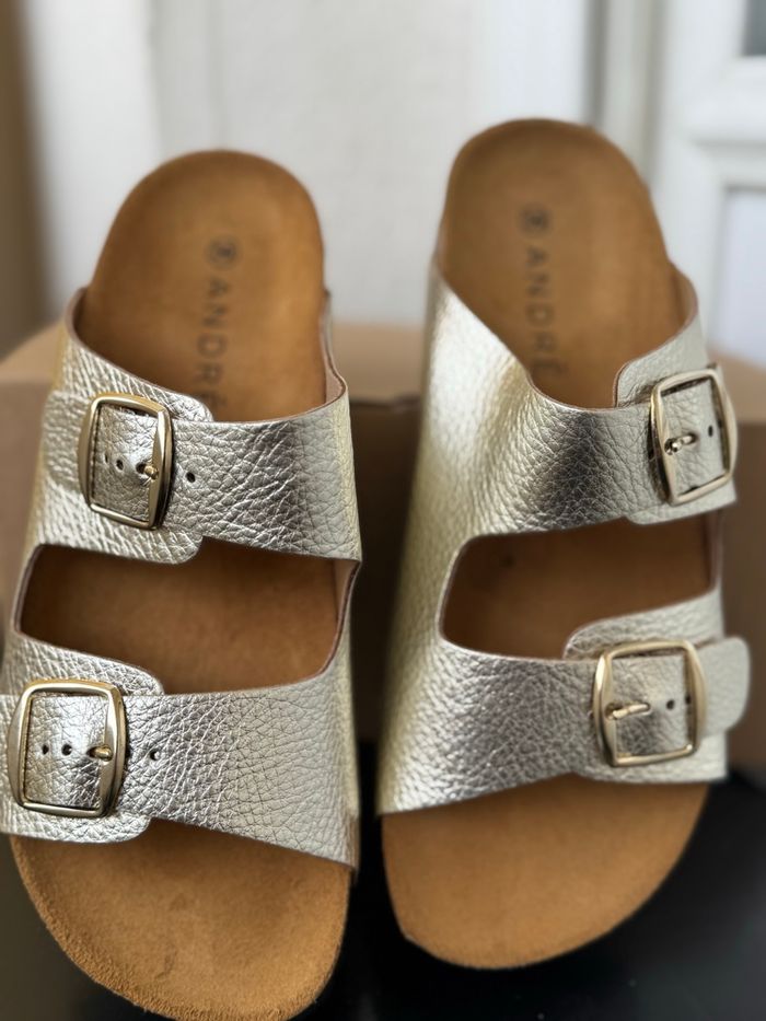 Sandales dorées - photo numéro 4