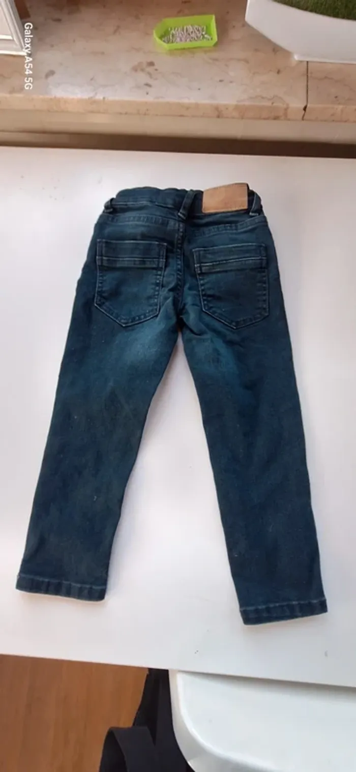 Jean Esprit 3ans - photo numéro 2