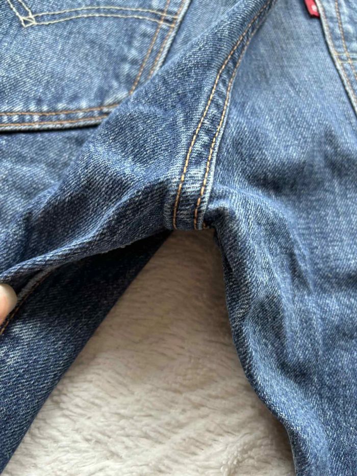 Jean Levi’s 501 bleu coupe straight droite fuselé taille M/40 W40 L32 - photo numéro 15
