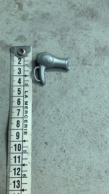 Jouet sèche cheveux barbie gris