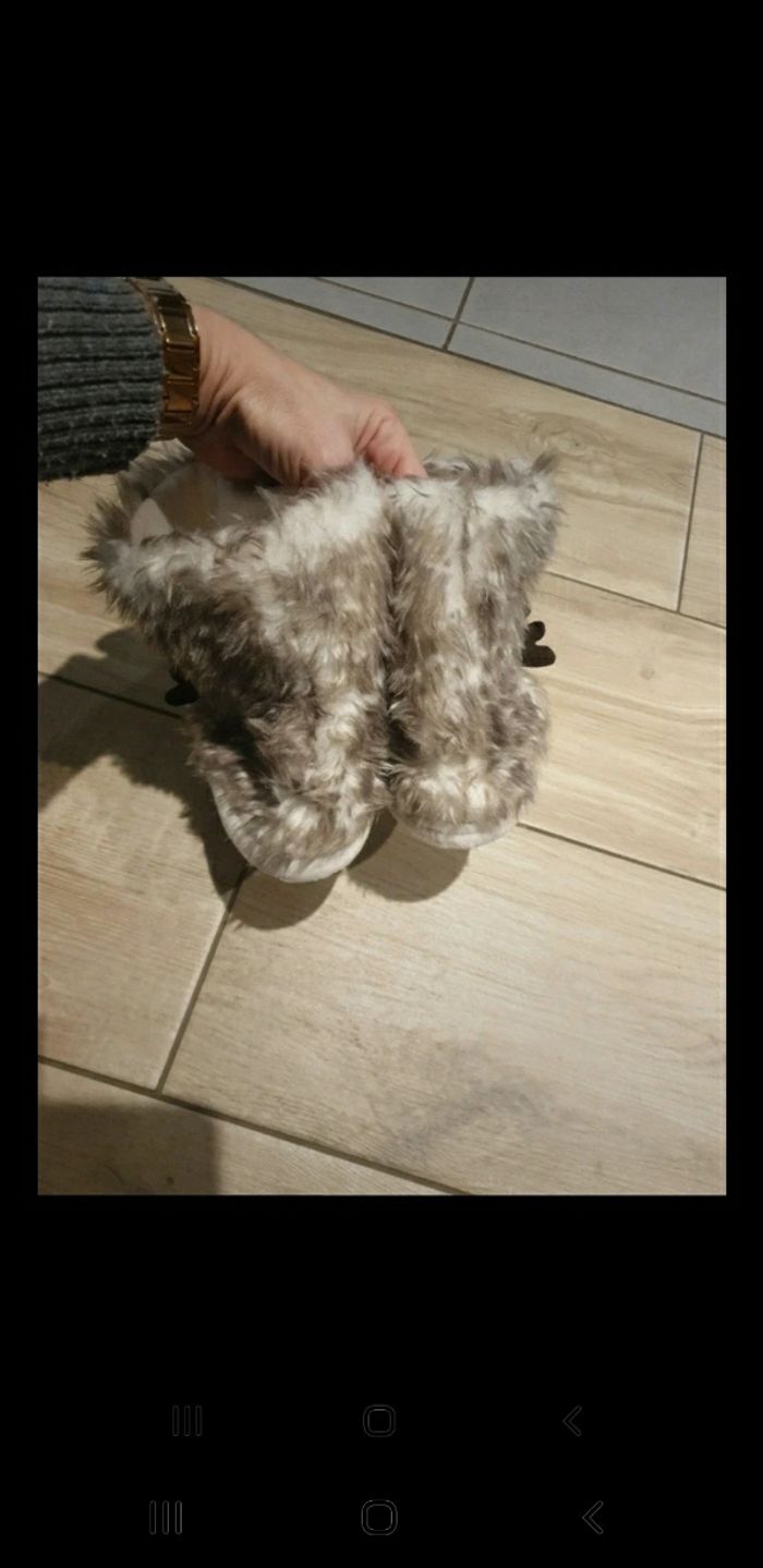 Chaussons bottes peluche 34/35 - photo numéro 3