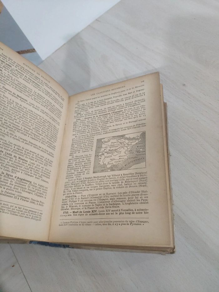 Mémento Larousse 20 ouvrages en un seul - photo numéro 12