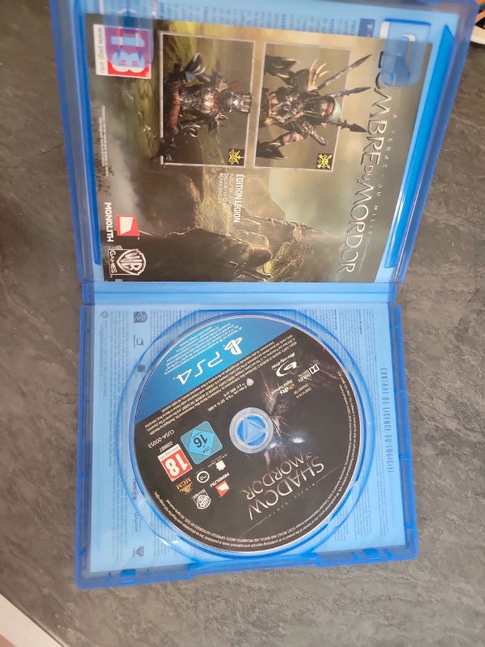 Jeu vidéo PlayStation 4 la terre du milieu l'ombre du mordor - photo numéro 3