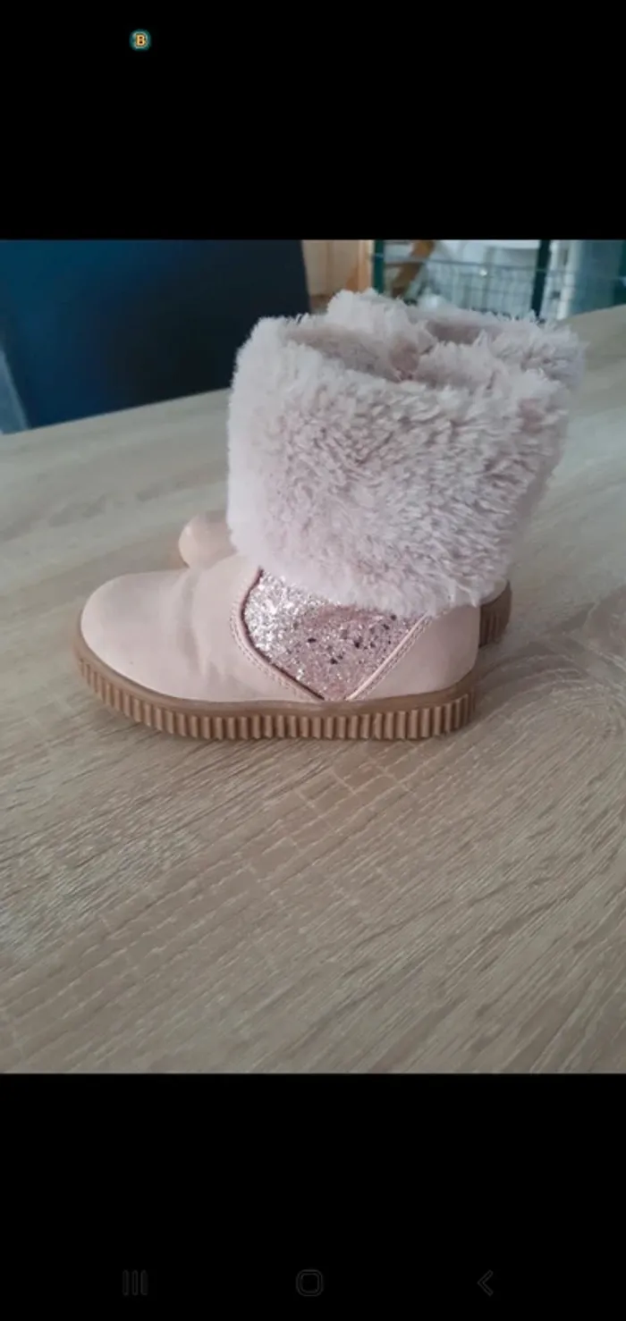 Bottines bébé fille taille 22 - photo numéro 4