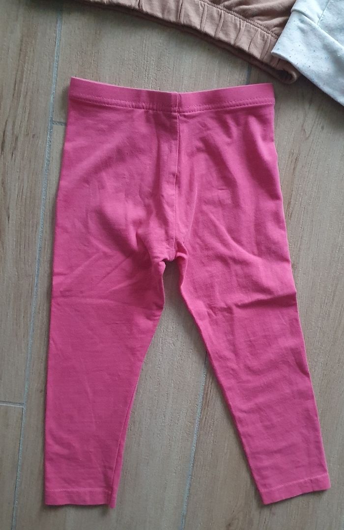 Lot fille 3 ans, 98cm - photo numéro 9