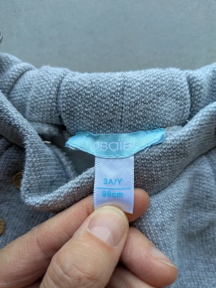 Très joli short hiver 3 ans - photo numéro 2