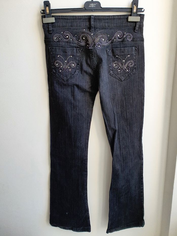 Pantalon jeans fille 16 ans (36) - photo numéro 2
