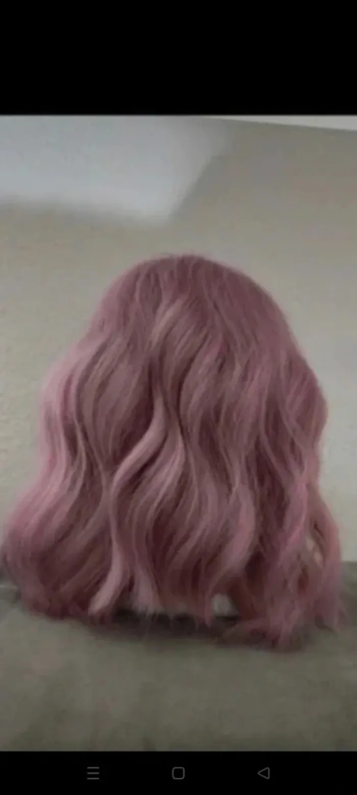 Perruque Naturelle Rose Pastel Tendance 30€ - photo numéro 4