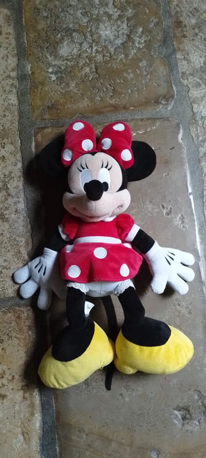 Grande peluche Minnie Mouse Disney - photo numéro 3