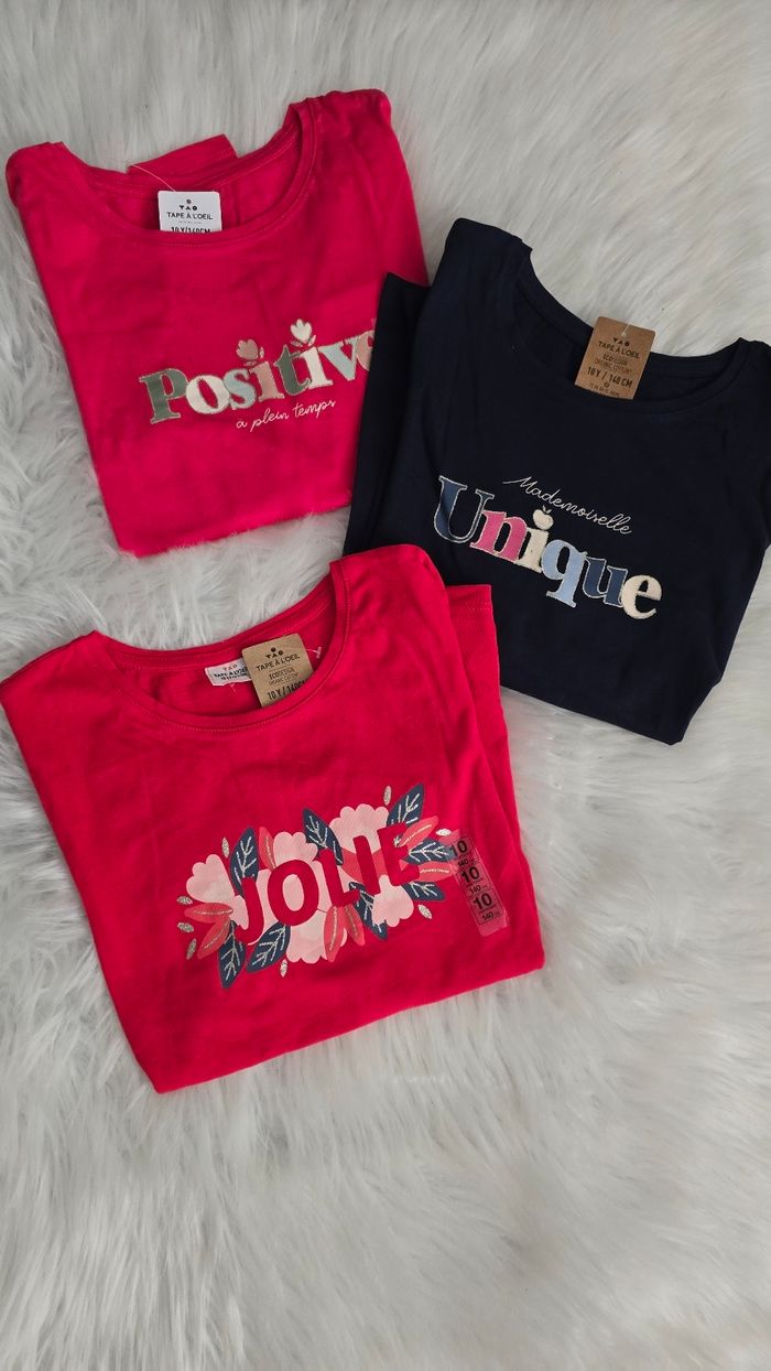 NEUFS (non portés)😍🤩⚘️ lot Tee-shirts ml 10 ans fille⚘️😍🤩