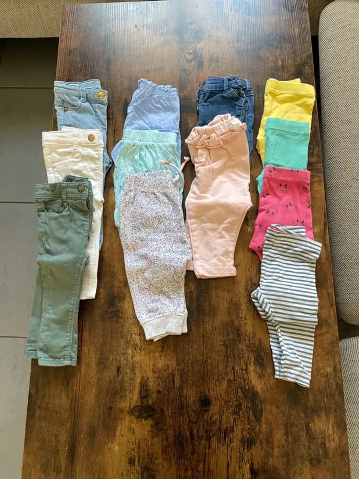 Lot de 12 pantalons bébé fille 6 mois