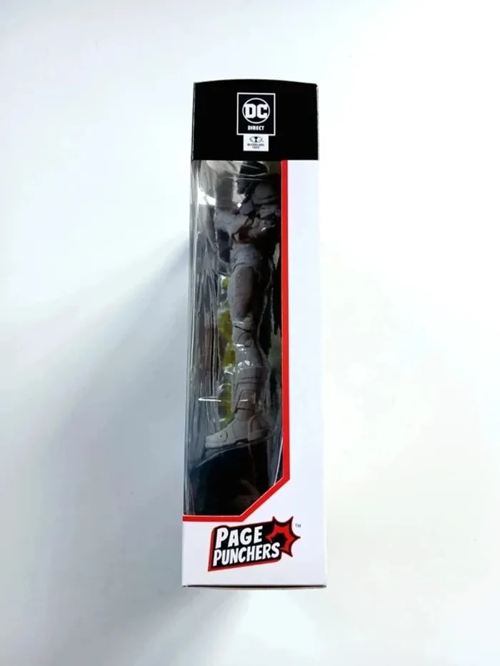 Figurine McFarlane DC Direct Page Punchers Black Adam with Comic - photo numéro 3
