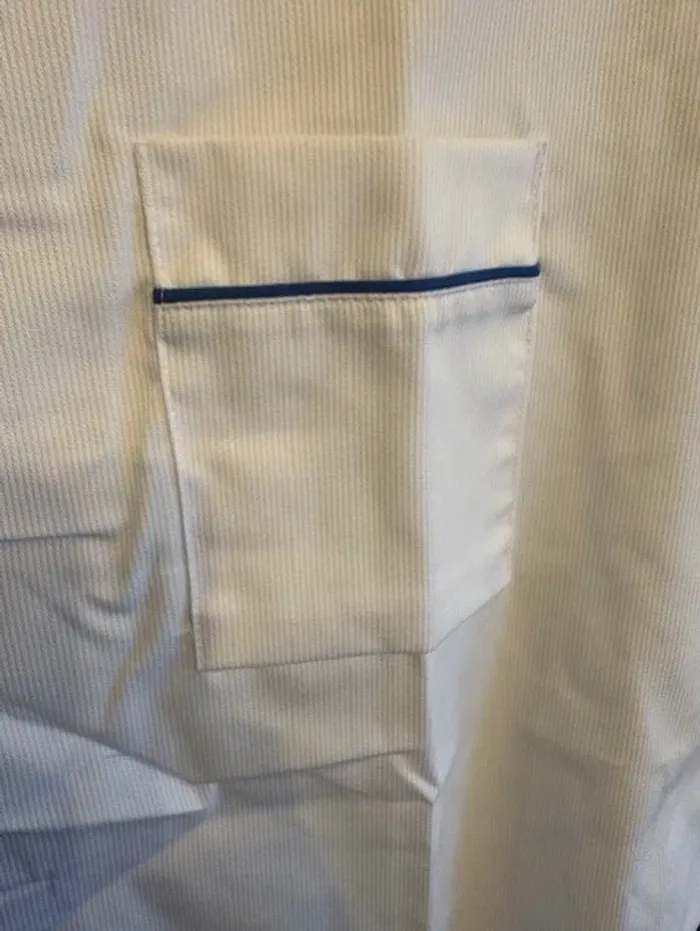 blouse de travail femme taille 42 / XL neuve - photo numéro 7