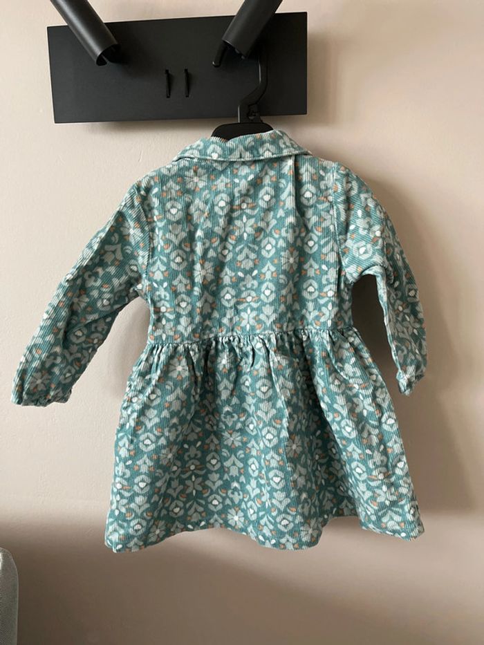 Ensemble neuf Robe + collants Gémo taille 18 mois - photo numéro 4
