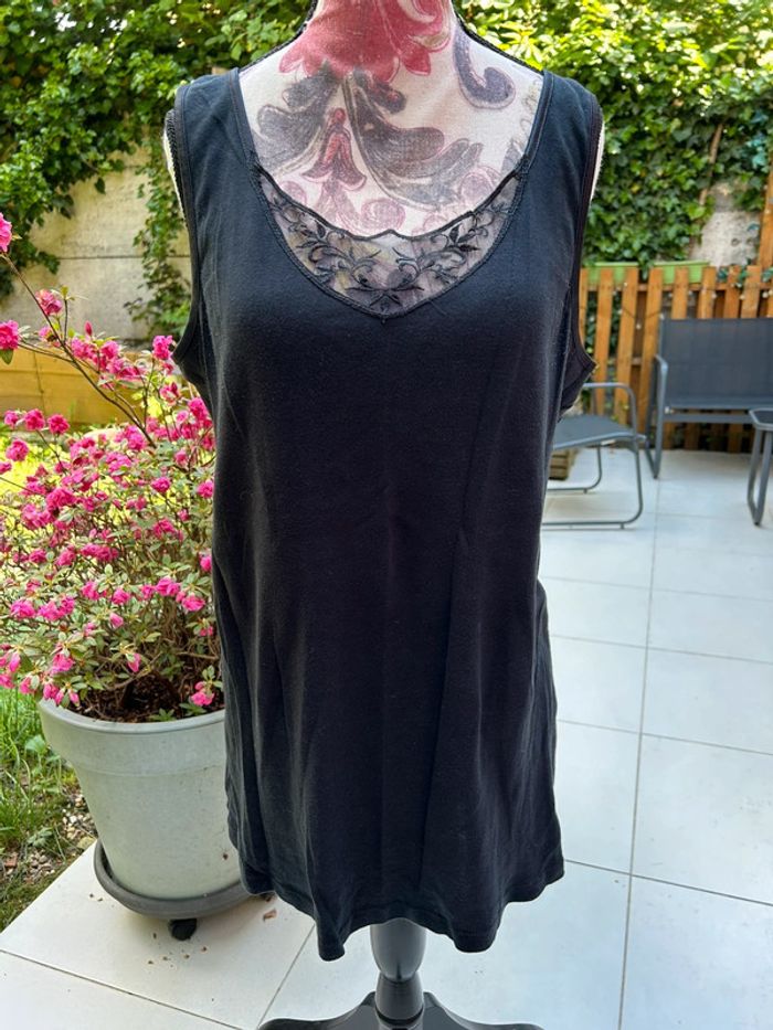 Débardeur en coton brodée esmara taille XL 44/46 femme