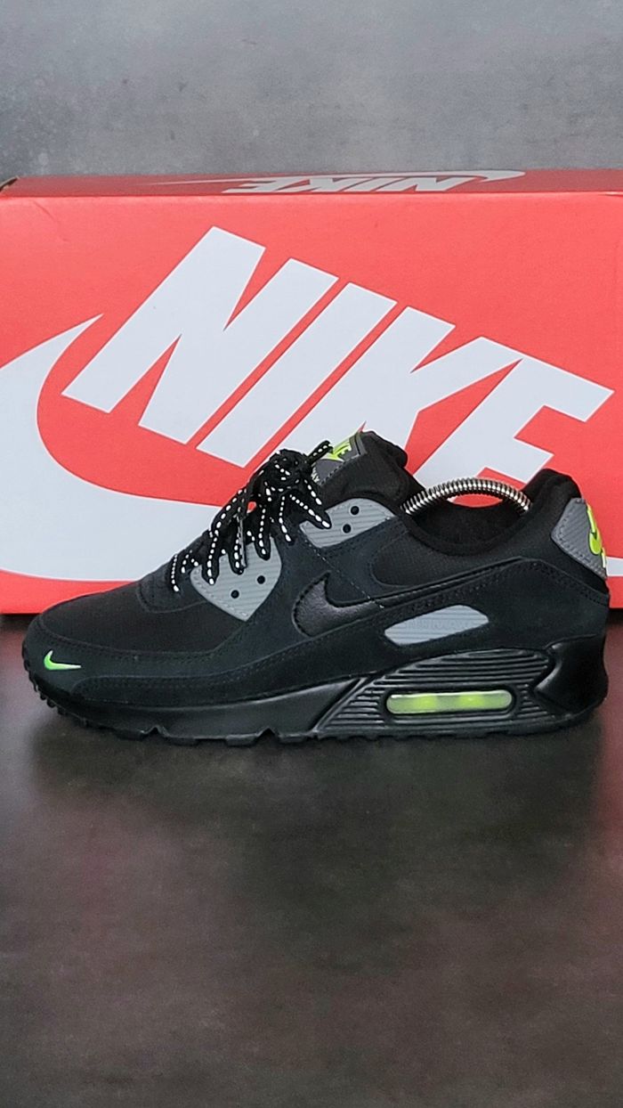 Nike Air Max 90 Black Cool Grey Volt - FQ2377001 - Unisex - Size : 38.5 🌈🌈 - photo numéro 8