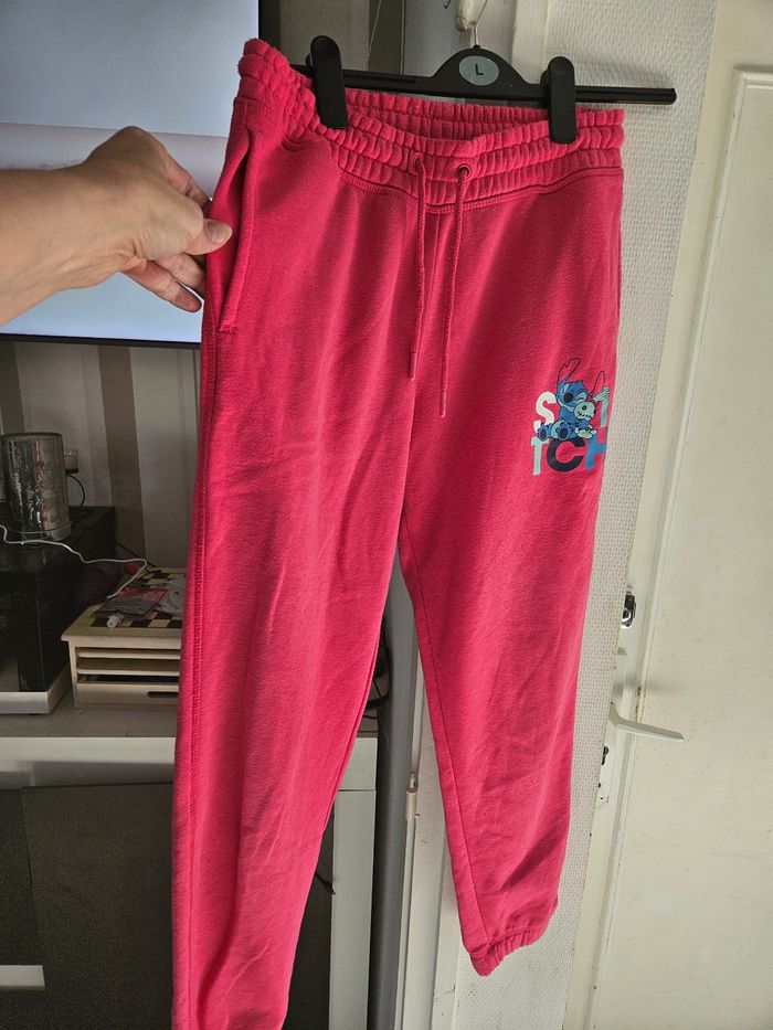 pantalon stich